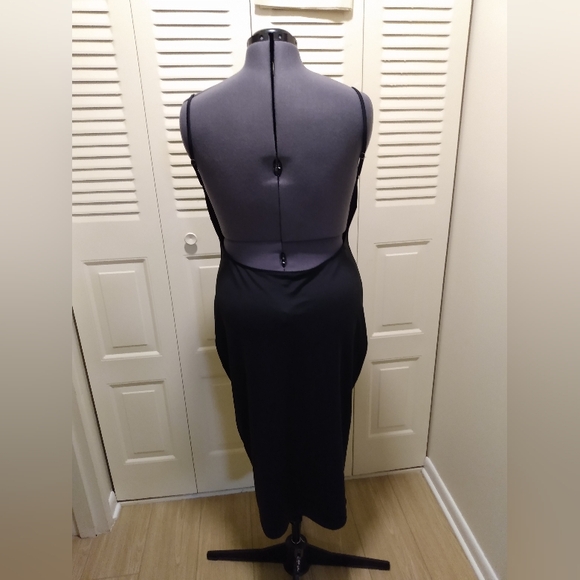 NWT🔥 Fashion Nova Backless Sculpting Dress Women's Size 2X - Picture 5 of 9